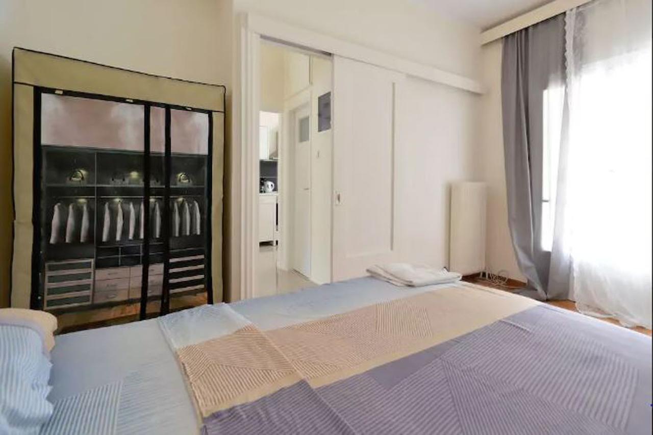 The White House Apartment Athena Bagian luar foto